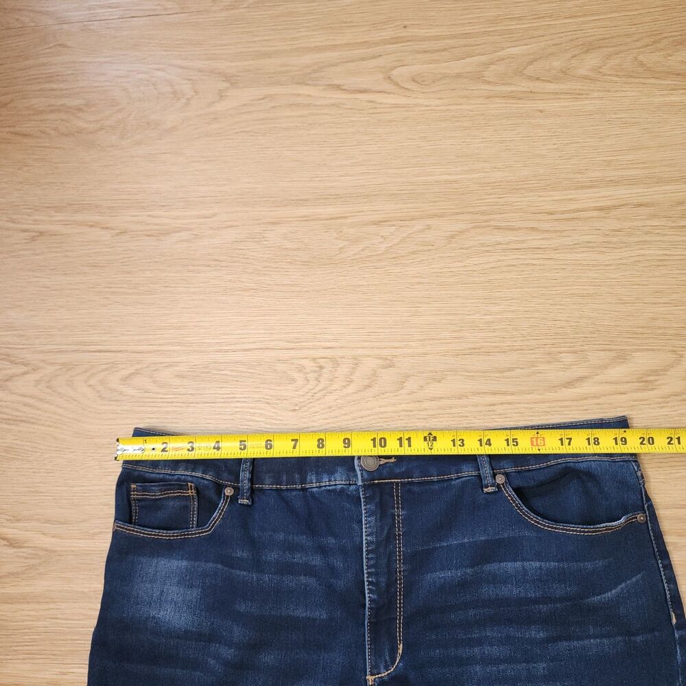 Bandolino Amy Jeans Womens 18 Blue Denim 5 Pockets Straight Leg Preppy 38x29 - Picture 6 of 13